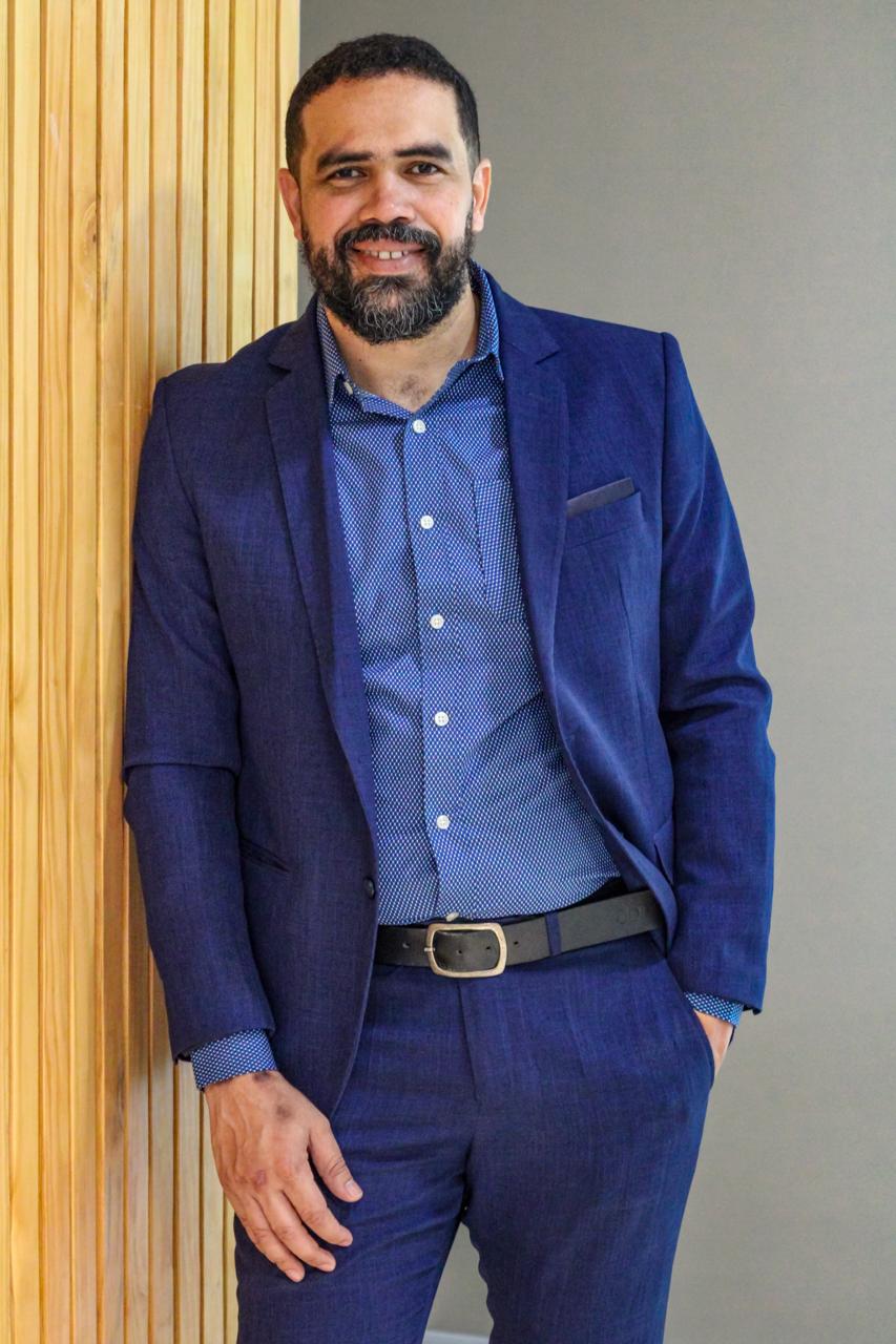 Dr. Rony Oliveira - Advogado Criminal